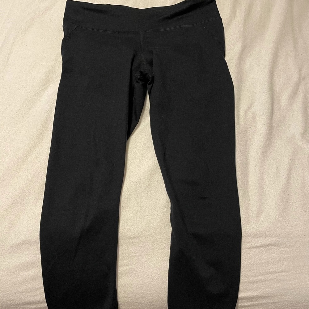 Cropped Black Under Armour Leggings